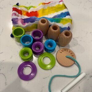Lovevery Adventurer Threadable Bead Kit